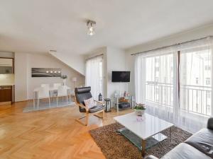 Pronájem bytu 2+kk, Praha - Vinohrady, Francouzská, 61 m2