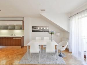 Pronájem bytu 2+kk, Praha - Vinohrady, Francouzská, 61 m2