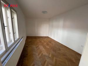 Pronájem bytu 3+1, Brno, Dukelská třída, 101 m2