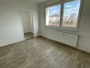 Pronájem bytu 3+1, Česká Lípa, Okružní, 58 m2