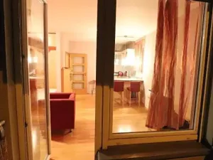 Pronájem bytu 1+kk, Praha - Košíře, Pod školou, 52 m2