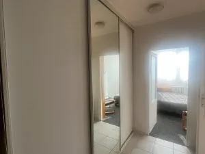 Pronájem bytu 2+kk, Praha - Nusle, Plamínkové, 40 m2