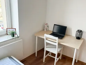 Pronájem bytu 1+kk, Praha - Suchdol, Suchdolské náměstí, 25 m2