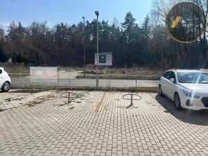 Pronájem garážového stání, Kladno, Havlíčkova, 15 m2