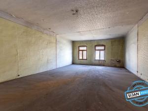 Prodej rodinného domu, Zlaté Hory, nám. Svobody, 300 m2