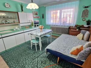Prodej chalupy, Brozany nad Ohří, 200 m2