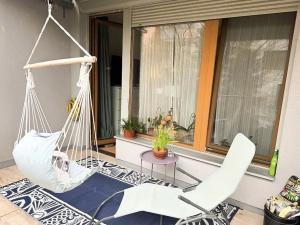 Pronájem bytu 1+kk, Praha - Hloubětín, Nepelova, 45 m2