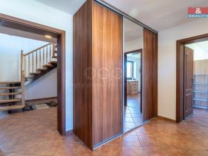 Prodej rodinného domu, Sedliště, 336 m2