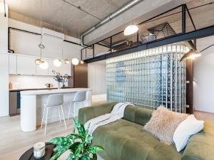 Prodej bytu 2+kk, Praha - Modřany, Československého exilu, 55 m2