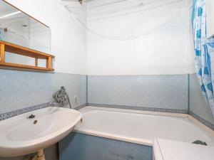 Prodej bytu 2+1, Jeseník, Mahenova, 56 m2