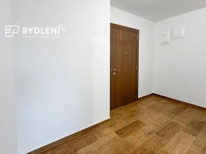 Pronájem bytu 2+kk, Teplice, Novoveská, 54 m2