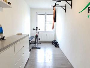 Prodej bytu 3+1, Tachov, Želivského, 70 m2