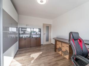 Prodej rodinného domu, Tmaň, K Vodojemu, 261 m2