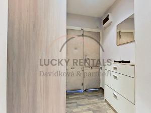 Pronájem bytu 2+kk, Praha - Staré Město, Havelská, 59 m2