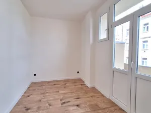 Pronájem bytu 2+1, Praha - Holešovice, Malá Plynární, 57 m2