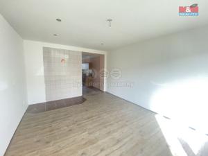 Pronájem bytu 2+kk, Krnov - Krásné Loučky, Krásné Loučky, 60 m2
