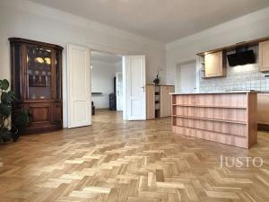 Pronájem bytu 4+1, Písek, Tylova, 132 m2