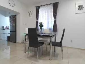 Prodej rodinného domu, Vinary, 75 m2