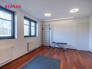 Prodej rodinného domu, Kamenice, Olšová, 328 m2
