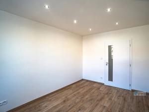 Pronájem bytu 4+1, Slaný, Vikova, 84 m2