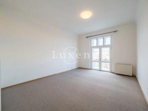 Pronájem bytu 3+1, Praha - Nové Město, Rašínovo nábřeží, 101 m2