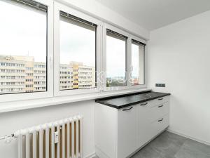 Pronájem bytu 1+1, Ostrava, Bulharská, 34 m2