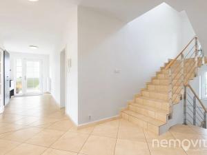 Prodej vily, Křížkový Újezdec, 412 m2