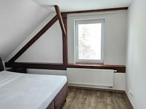 Prodej rodinného domu, Vlkaneč, 160 m2