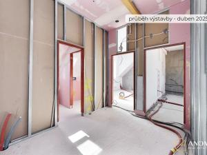Pronájem ordinace, Praha - Vinoř, Mladoboleslavská, 256 m2