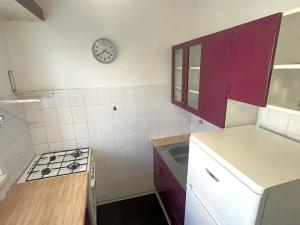 Pronájem bytu 2+kk, Praha - Řepy, Čistovická, 50 m2