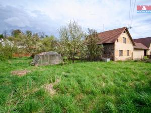 Prodej pozemku pro bydlení, Branky, 397 m2
