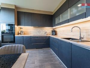 Prodej bytu 3+1, Česká Lípa, Rudolfa Hrušínského, 69 m2