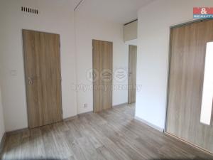 Pronájem bytu 2+1, Orlová - Lutyně, Masarykova třída, 62 m2