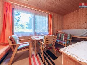 Prodej chaty, Kostelec nad Černými lesy - Kostelec nad Černými Lesy, 69 m2
