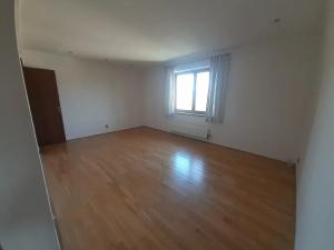 Prodej rodinného domu, Úholičky, Nade Dvorem, 198 m2