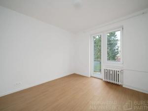 Pronájem bytu 3+kk, Praha - Letňany, Šumperská, 56 m2