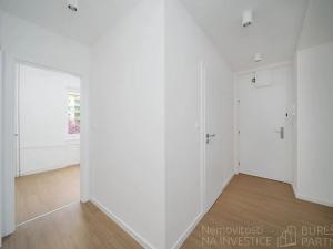 Pronájem bytu 3+kk, Praha - Letňany, Šumperská, 56 m2