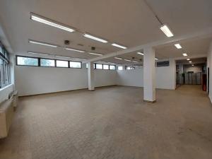Pronájem obchodního prostoru, Šenov, Radniční náměstí, 110 m2