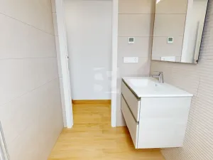 Prodej bytu 3+kk, Torrevieja, Španělsko, 80 m2