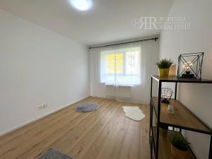 Prodej bytu 3+kk, Milovice, Spojovací, 45 m2