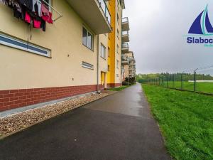 Pronájem bytu 1+kk, Praha - Horní Měcholupy, Padovská, 38 m2