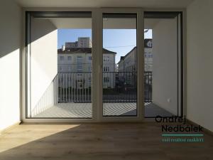 Pronájem bytu 1+kk, Zlín, Kvítková, 33 m2