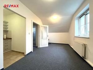 Pronájem kanceláře, Praha - Strašnice, Tehovská, 53 m2