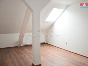 Pronájem bytu 2+kk, Opočno, Baštecká, 50 m2