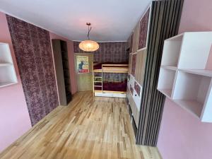 Pronájem bytu 3+kk, Praha - Hrdlořezy, Hrdlořezská, 74 m2