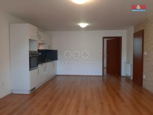 Pronájem bytu 2+kk, Liberec - Liberec I-Staré Město, Železná, 50 m2