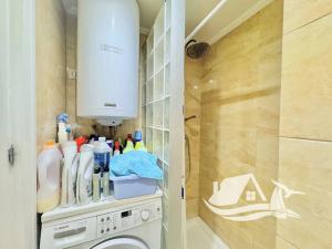 Prodej bytu 4+kk, Manilva, Španělsko, 81 m2
