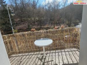 Prodej bytu 2+1, Karlovy Vary, Svahová, 86 m2