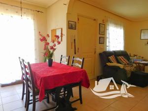 Prodej rodinného domu, Entrenaranjos, Španělsko, 100 m2