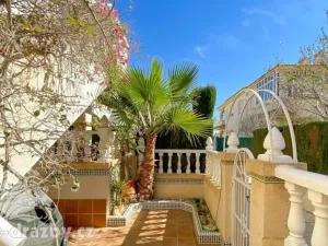 Prodej bytu 2+kk, Torrevieja, Španělsko, 49 m2